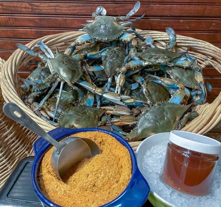 Chesapeake Bay Crabbing. Love Maryland Blue Crabs. Ran 1200ft